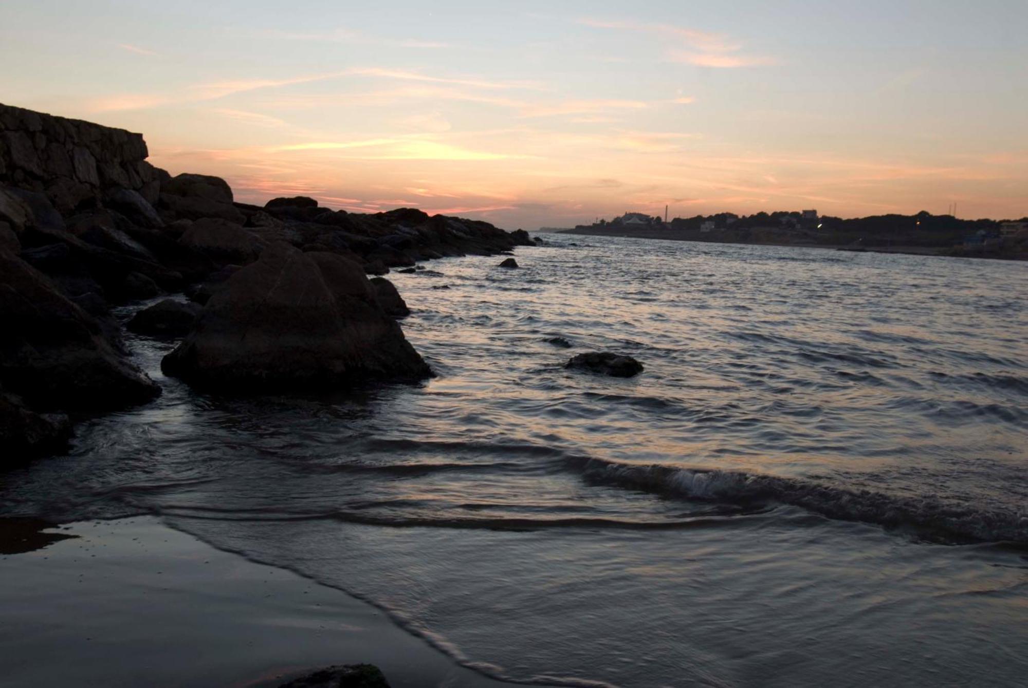 Marea Aparthotel Vilanova i la Geltru Luaran gambar